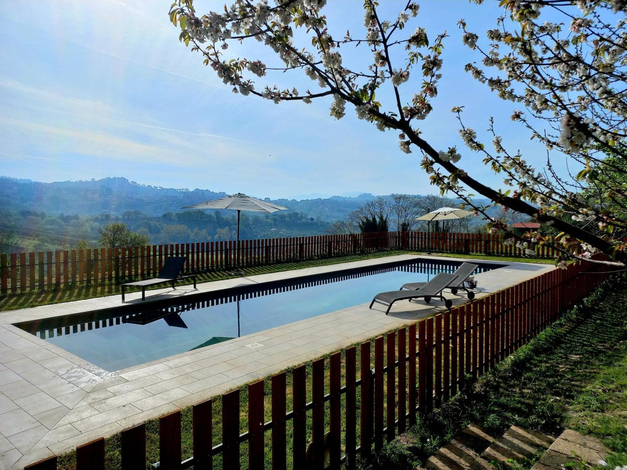 Hostal La Casa Nettarina Poggio Mirteto Exterior foto